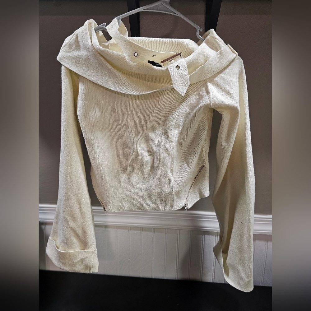Off Shoulder Zipper Sweater Large